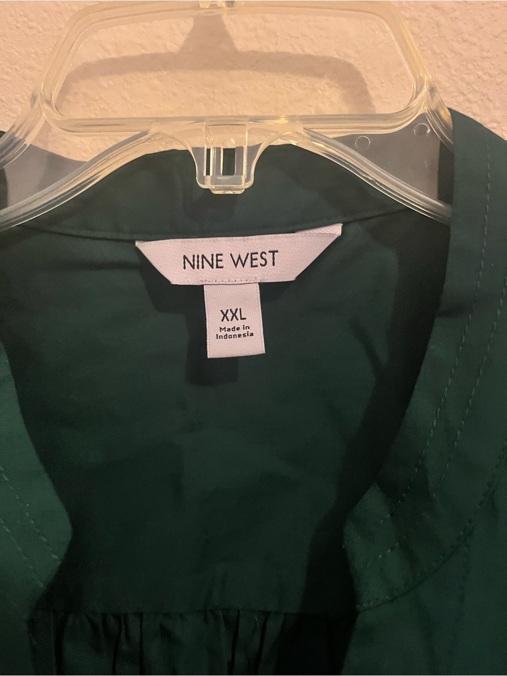 Nine West Deep Green Button-Front Puff Sleeve Blouse - Picture 3 of 5